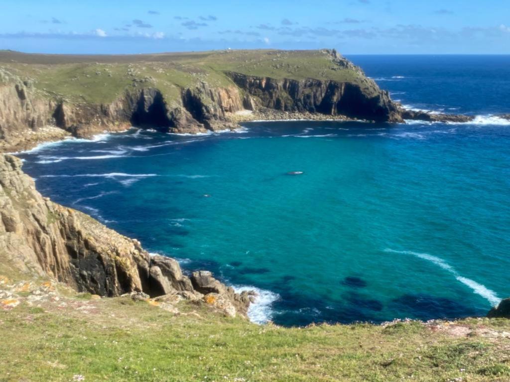 2 Bedroom Cottage Sleeps 4, With Pool Use, Sennen Exterior foto